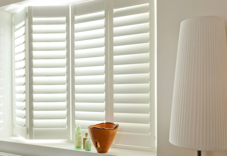 Signature hardwood shutters