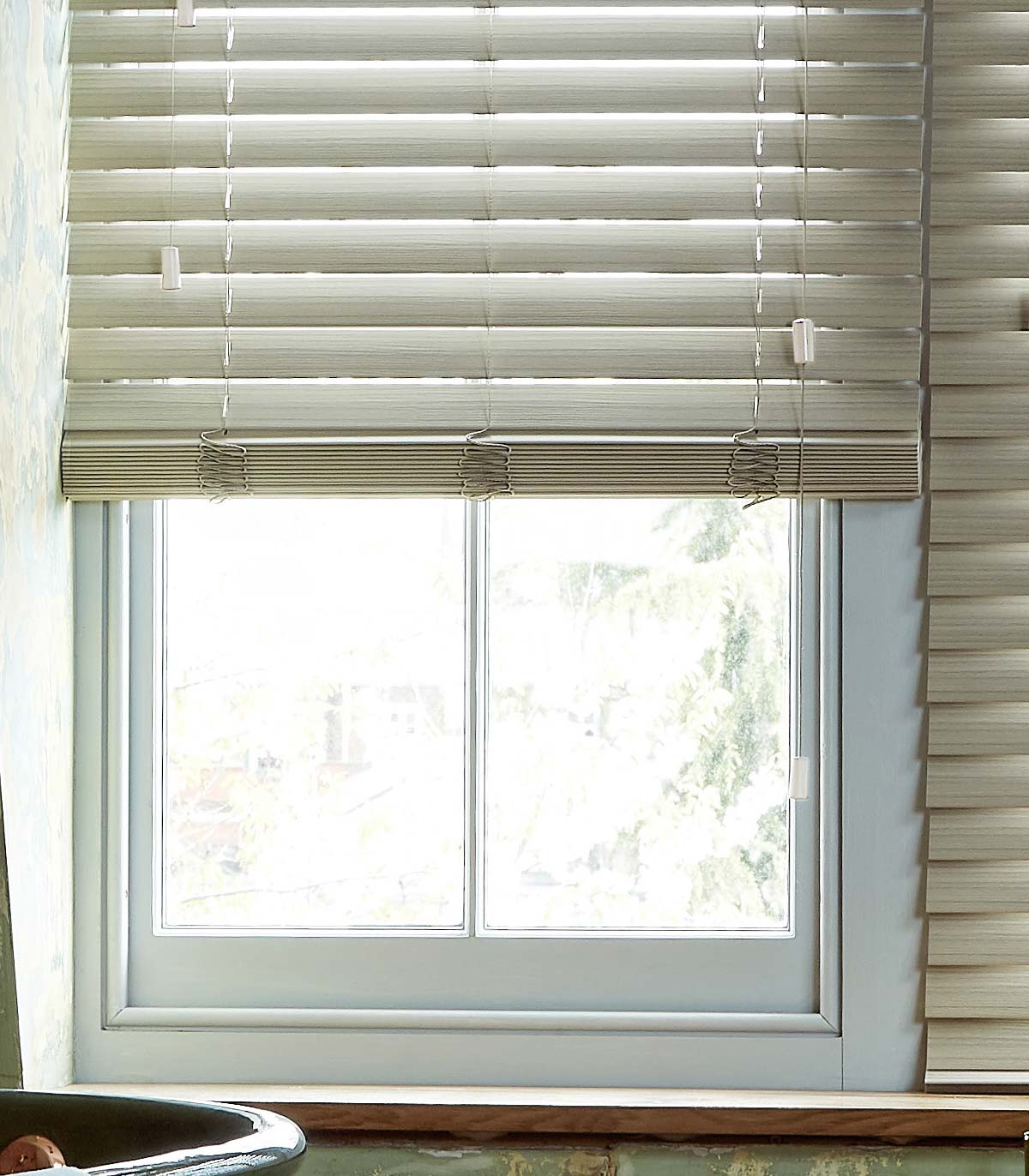 Pebble faux wood blinds